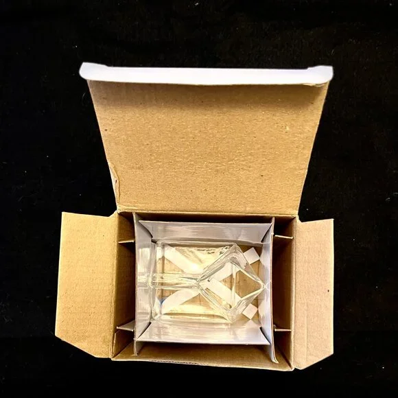 NWOT ‘Half Pint Mini Carton Creamer’ Hand Blown-Glass - Picture 7 of 7